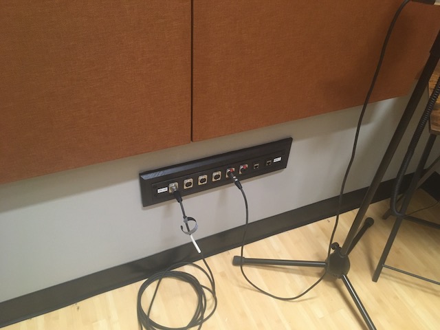 Vocal Booth 1 Wall Panel